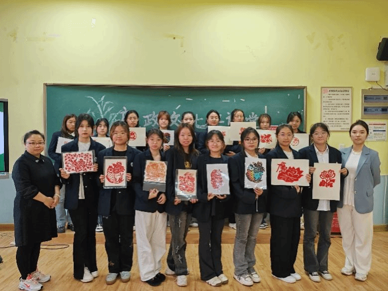 说明: C:\Users\Administrator\Desktop\5.png